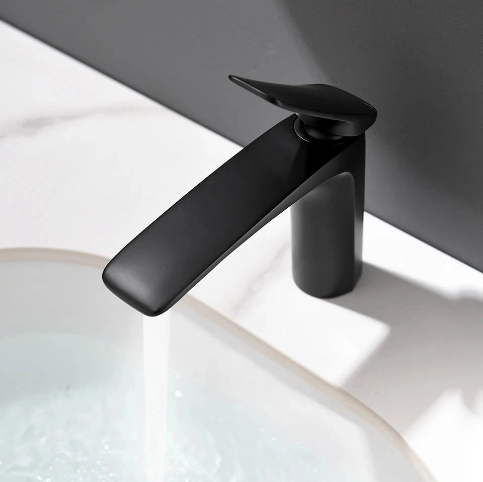 Robinet mitigeur salle de bain, 14cm, noir mat SULFA