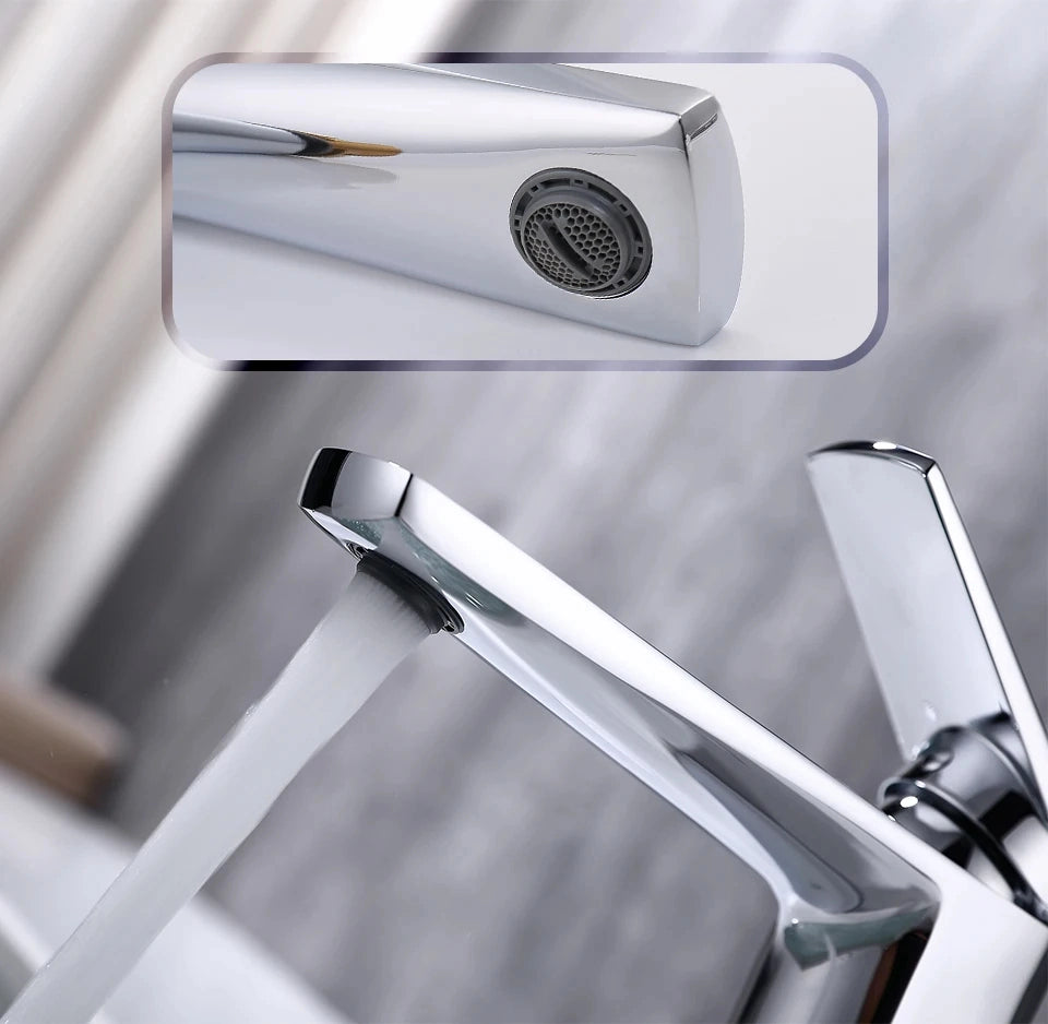 Mitigeur lavabo chromé design LINEA 15,5cm